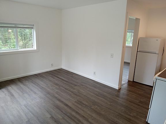 3rd image of 1008 Oh Baby Ln