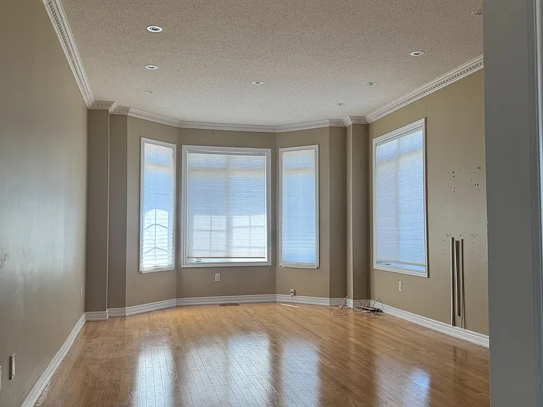 117 Fitzgerald Cres — Photo 3