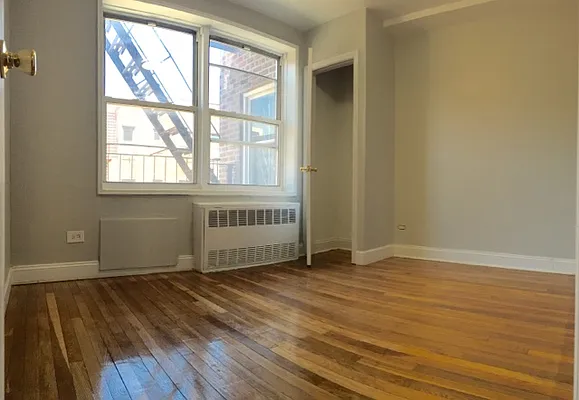 Rented by BRICK & GALO REALTY CORP | media 41