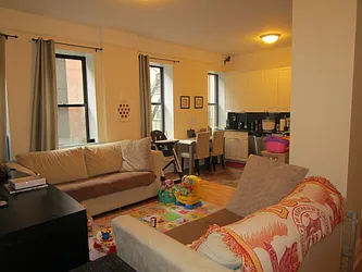 Rented by Rita S Citrin, LREB