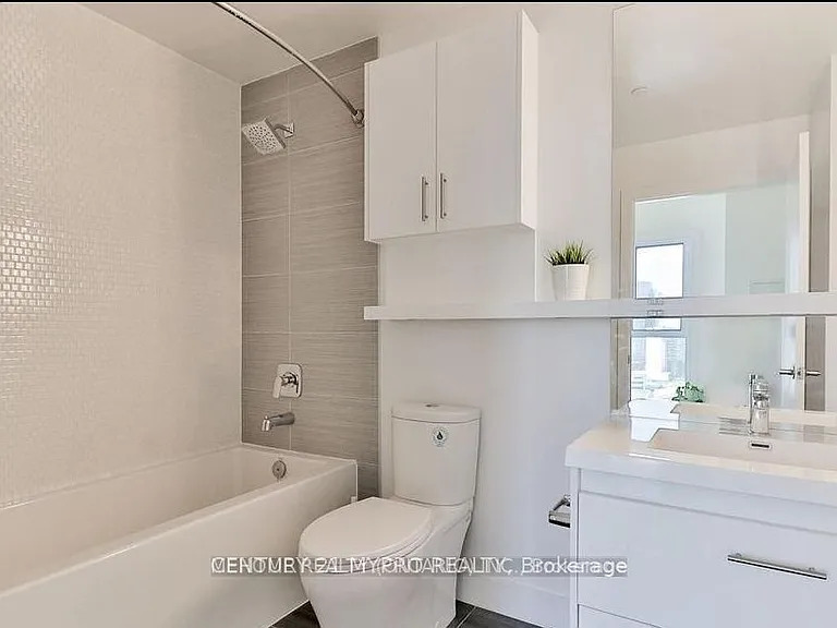 128 Fairview Mall Dr #1402 — Photo 7
