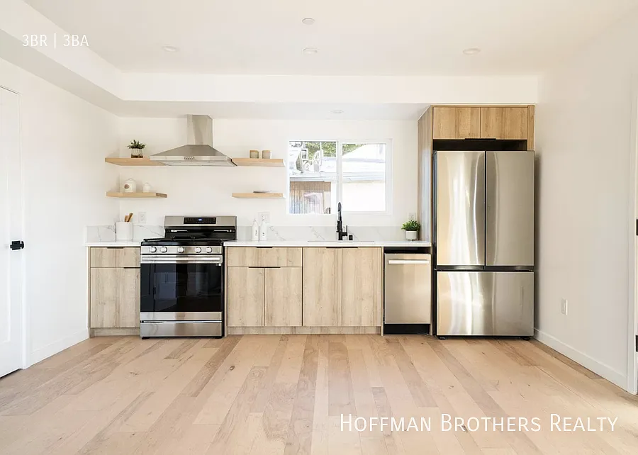 2681 1/2 Roseview Ave. Los Angeles, CA 90065 — Photo 2