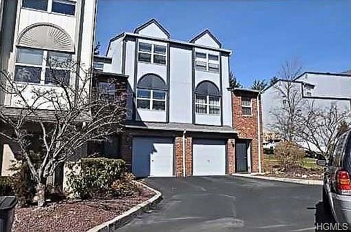 1st image of 20 Wyndham Ct