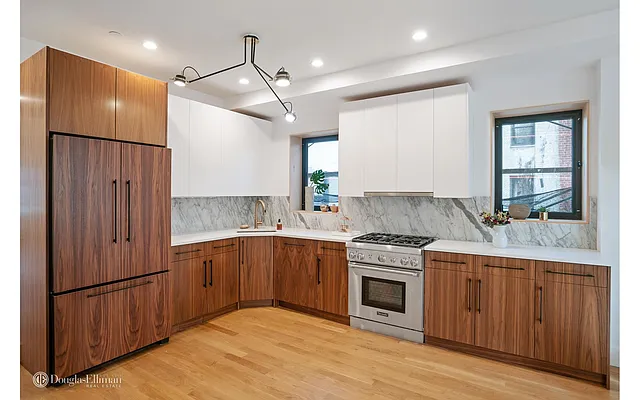 Sold by Douglas Elliman | media 18