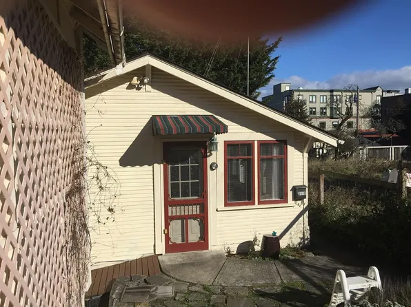 808 Polk St #B, Pt Townsend, WA 98368