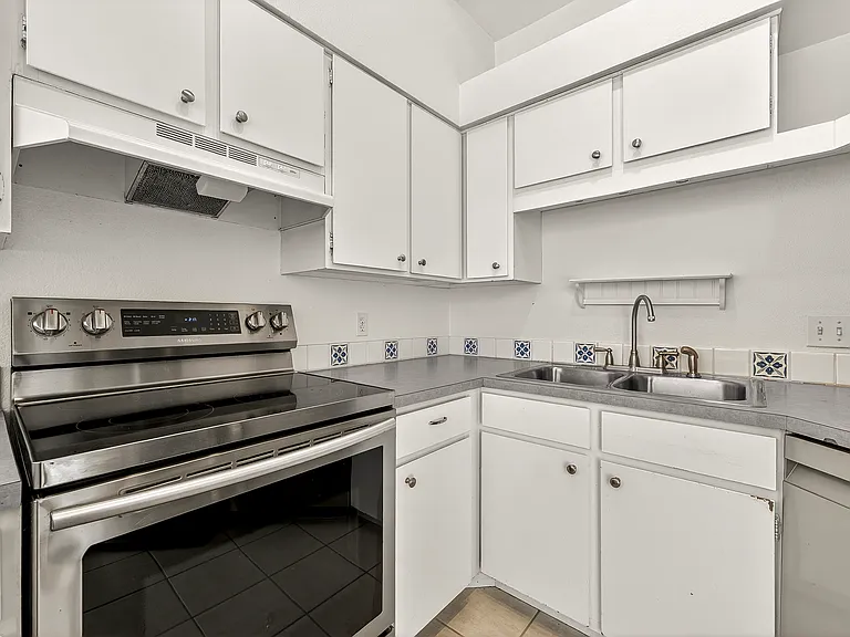 2324 N Whispering Pines Way #1 — Photo 21