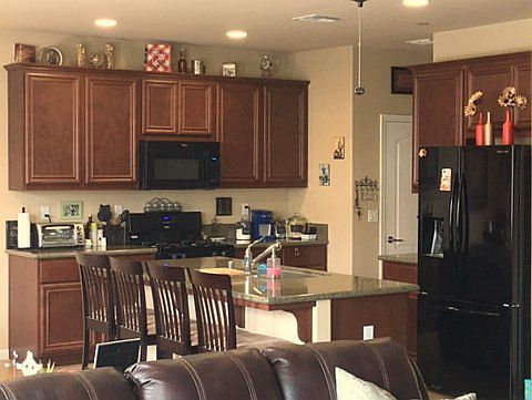 3rd image of 1821 Thomas Taylor Dr