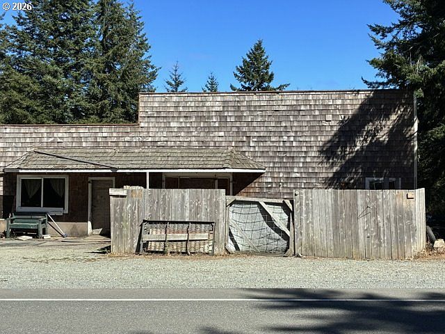 1st image of 47693 Highway 101