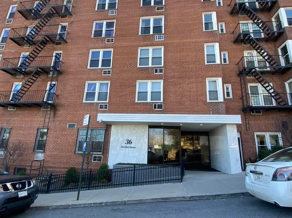 36 Hamilton Ave APT 6N, Staten Island, NY 10301
