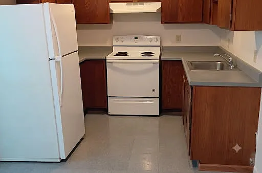 405 E Van Buren St #3 — Photo 14