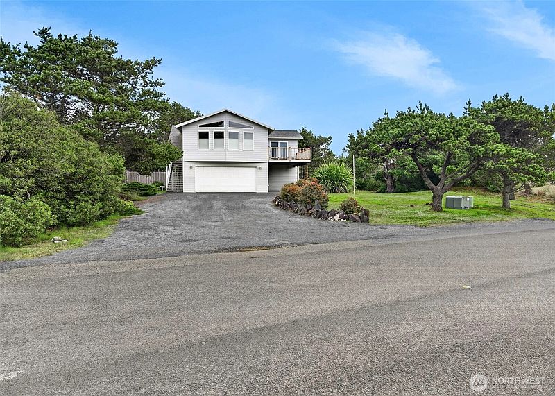 2nd image of 35406 G Street