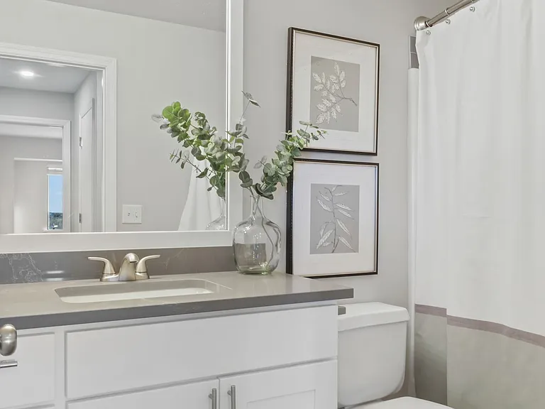 Oak Brook Park Apartments — Photo 10