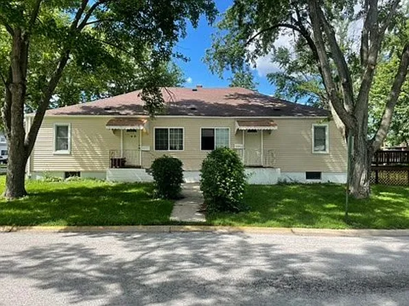 3545 Wallace Ave, Steger, IL 60475