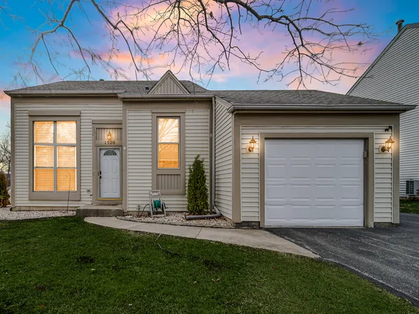 1520 Charles Ave, Algonquin, IL 60102