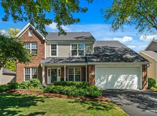 39W431 W Mallory Dr, Geneva, IL 60134