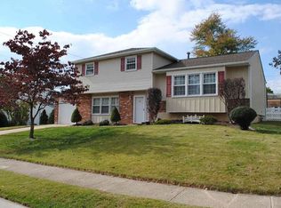 2613 Epping Rd, Wilmington, DE 19810