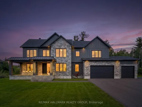 35 Horned Lark Ct, Ottawa, ON K4B 0L2