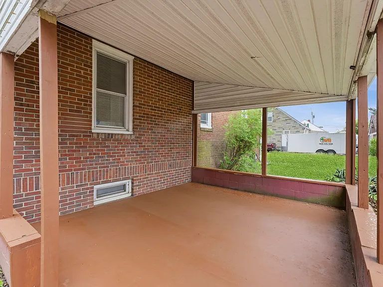326 Tindall Ave — Photo 22