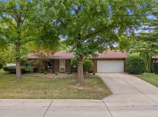 321 N Meridian Rd, Glen Carbon, IL 62034