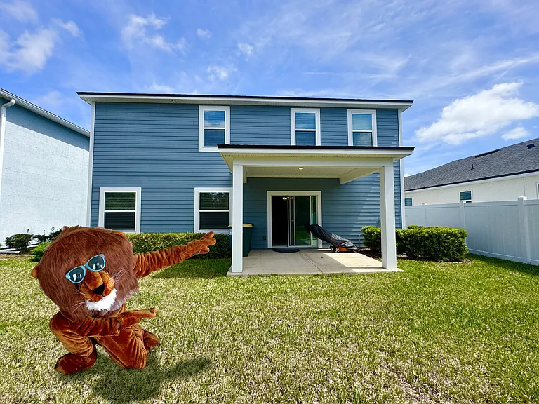 13870 Harlowton Ave — Photo 39