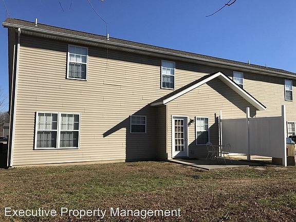 5th image of 2850 Larkspur Ct