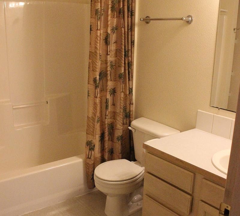 Full master bath