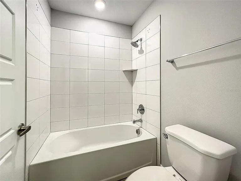 3715 W Wisconsin Ave #3 — Photo 43