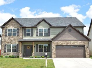 221 Alligator Dr, Fletcher, NC 28732