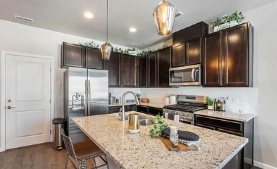 9341 Garnett Way — Photo 4