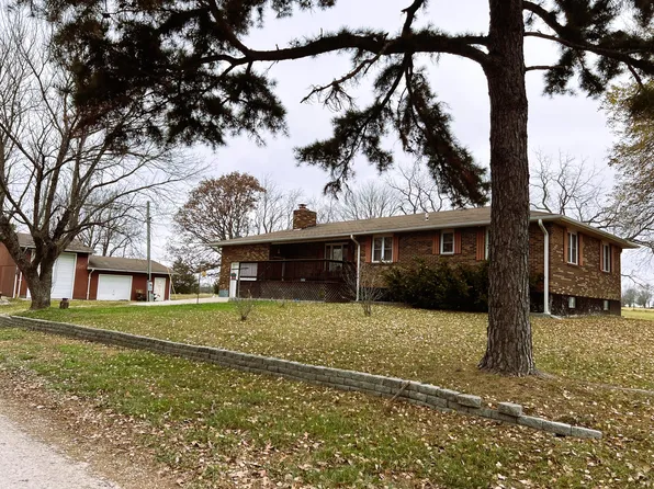 8811 East Road, Mountain Grove, MO 65711