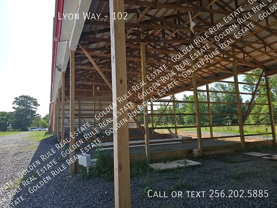 Studio, 640 sqft, $395 — Photo 2