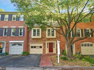 5134 Woodmire La, Alexandria, VA 22311