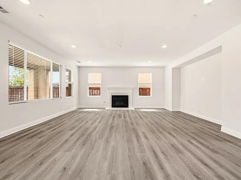 10828 Portofino Ln — Photo 12