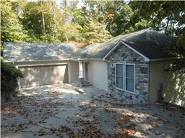 121 Gennies Way, Lynchburg, TN 37352