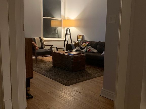 2nd image of 2427 N Kedzie Blvd APT 3