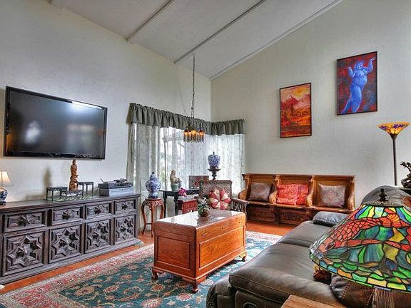 2nd image of 1260 Darrydoon Ct