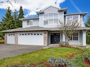 3625 NW Banff Dr, Portland, OR 97229