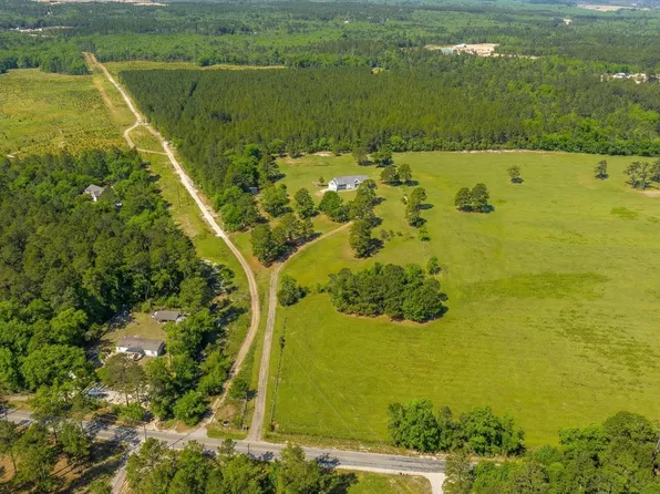 1854 Koon Rd, Lugoff, SC 29078