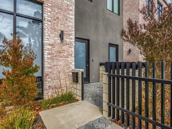 756 W 19th St Unit B, Costa Mesa, CA 92627