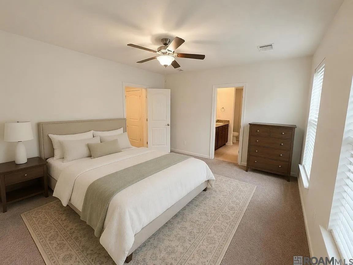 3 bed, 1672 sqft, $2,600 — Photo 4
