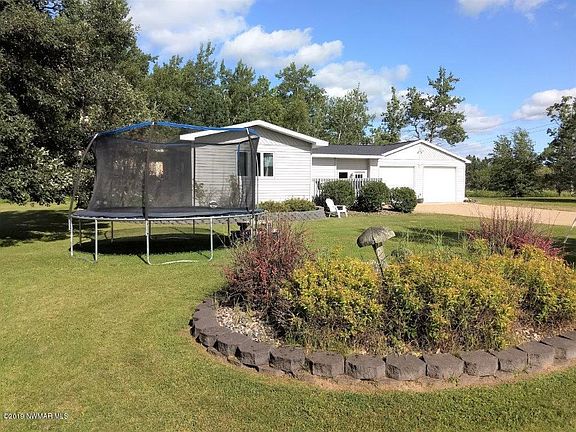 5th image of 22850 Meadow Dr