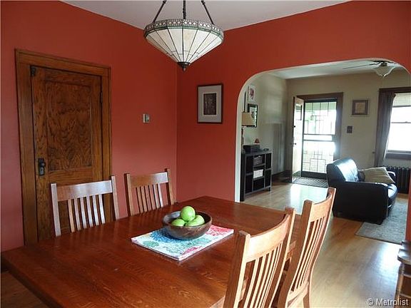 5th image of 2849 Clermont St