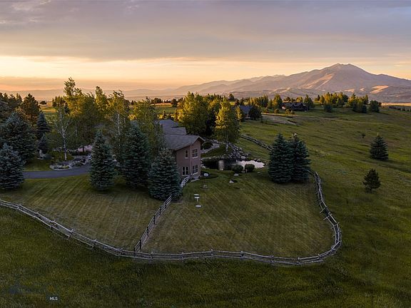 3rd image of 450 Star Ridge Rd