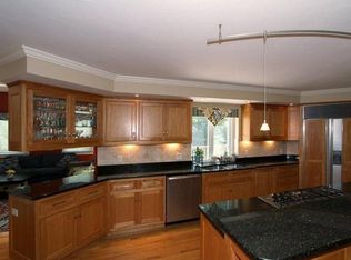 301-303 Red Top Rd, Brewster, MA 02631