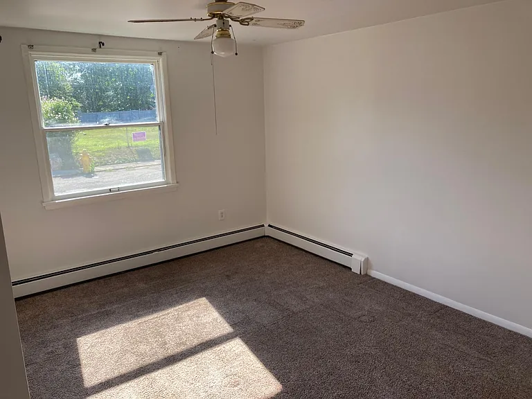 131 S Chester St — Photo 20
