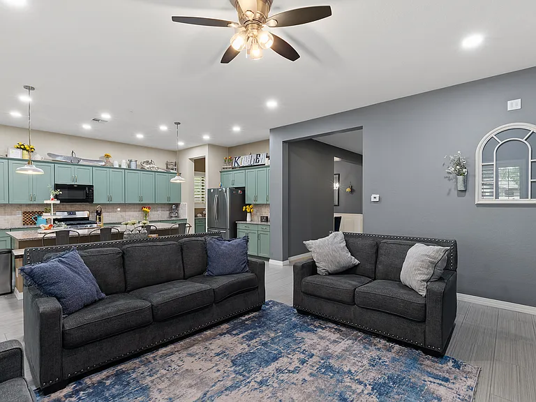 12637 N 143rd Dr — Photo 34