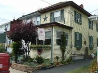 34 W Cleveland Ave, Morrisville, PA 19067