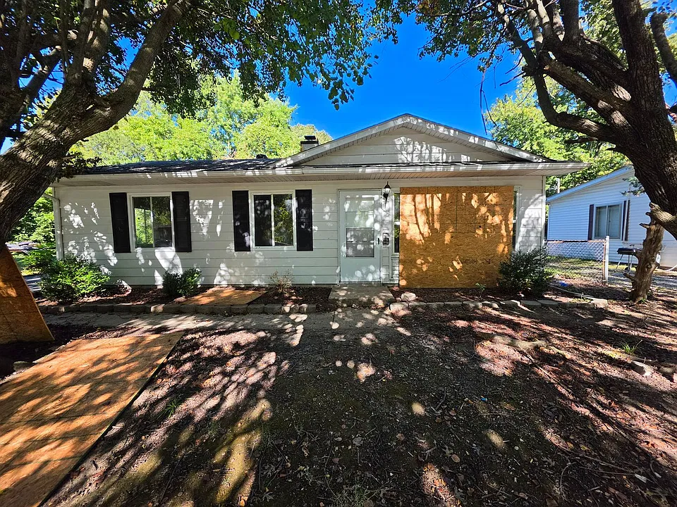 139 Saint Robert Dr