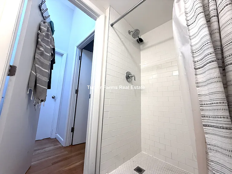 164 Broadway #3R — Photo 17
