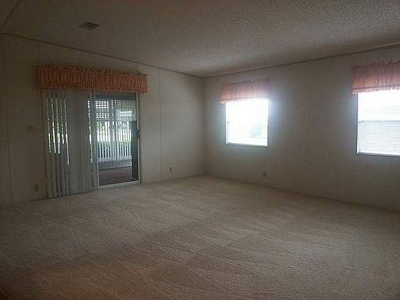 4th image of 75 Buccaneer Dr